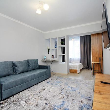 Cozy Studio In The Best Area! 5 อัลมาตี ภายนอก รูปภาพ